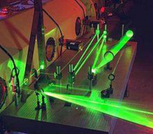 LASERS ET VERGETURES